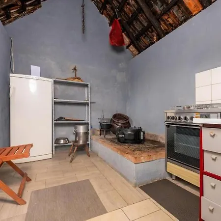 Дом отдыха House Small Paradise *